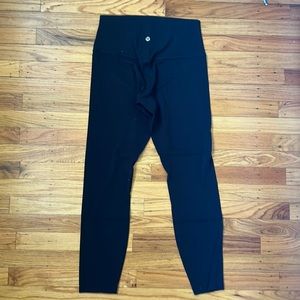 Black Lululemon Aligns
